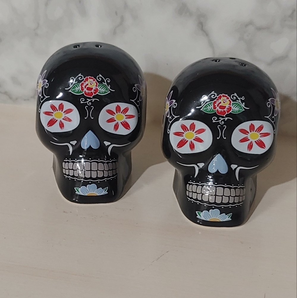 Sugar Skull Salt & Pepper Shakers
